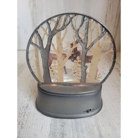 Hallmark quiet of winter deer cardinal light up home decor - Picture 4 of 6